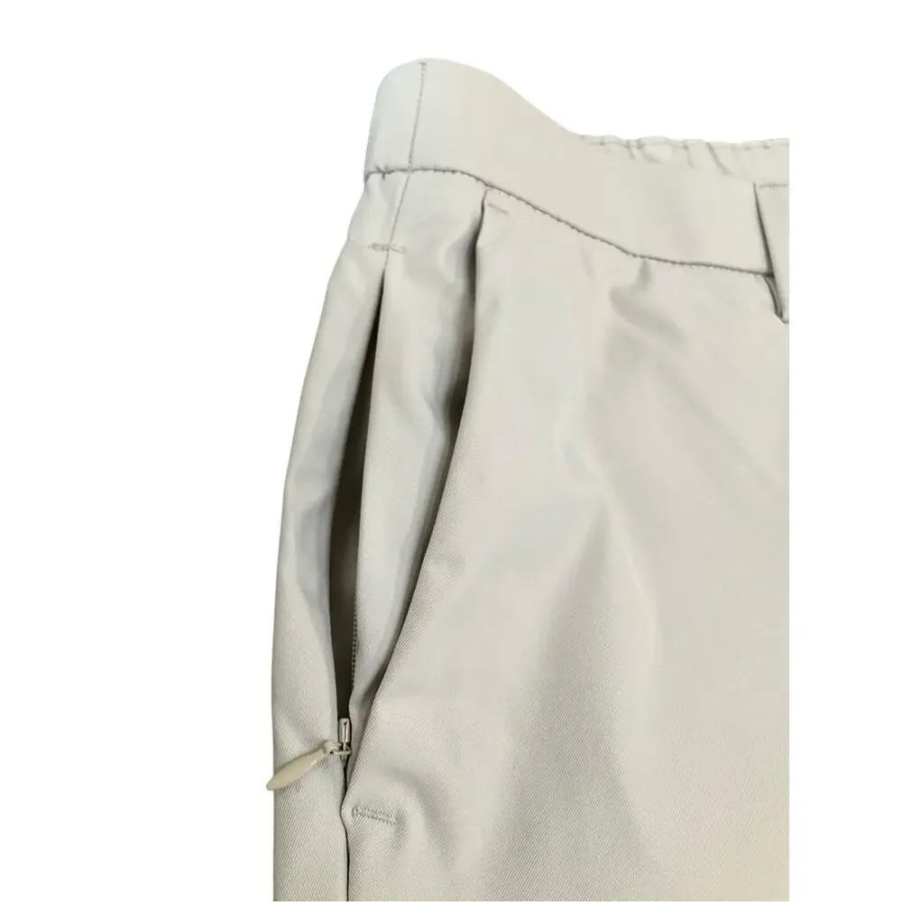 Banana Republic Men's Pale Gray Chino Pants